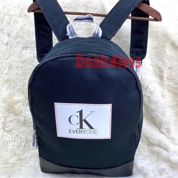 Calvin Klein Backpack Gym Bag Holdall Travel NWT - Picture 5 of 8